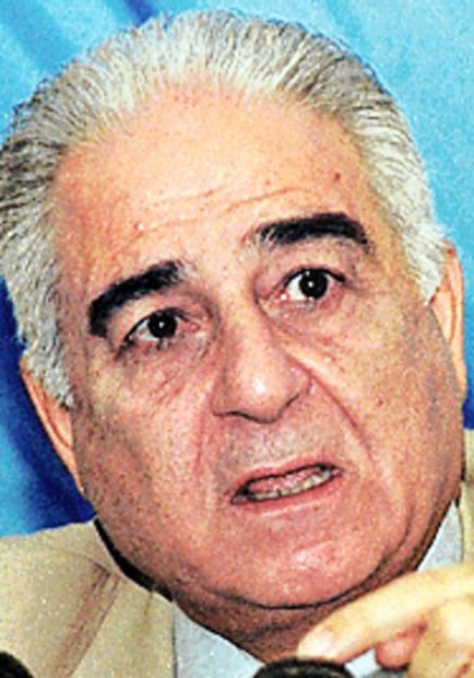 Report: Saddam gained $1.7B from oil-for-food deals  