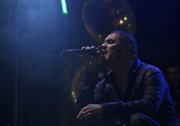 Movimiento Alterado: integrantes cantan como si fueran narcos   