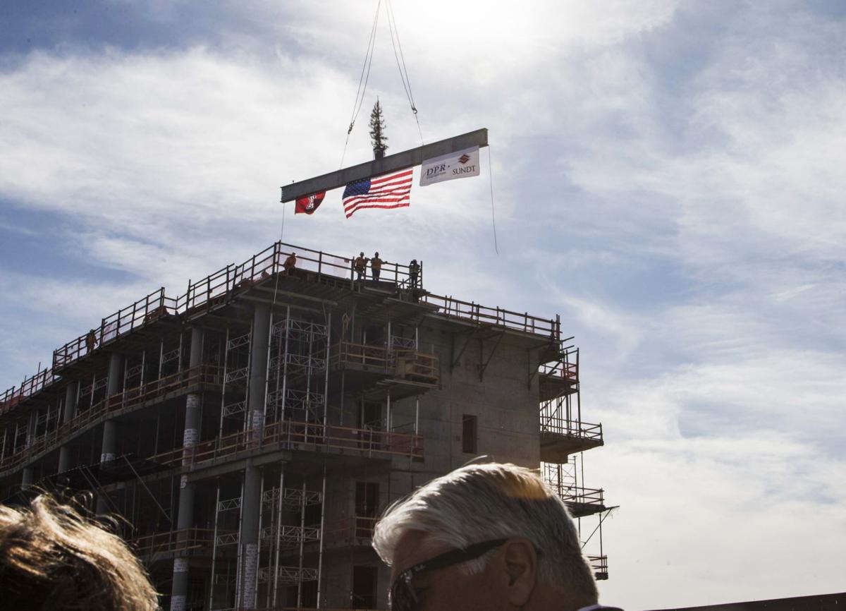 Economists: Zero chance of Arizona recession