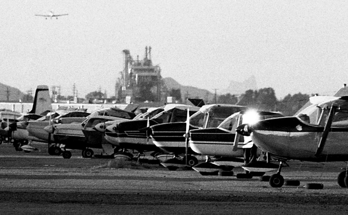 Freeway airport