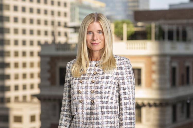 LINDSAY DUNN NAMED HEAD OF PERSONAL & BUSINESS BANKING AT CITY NATIONAL BANK
