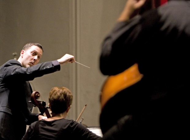 Pro choir seeks to expand audience    