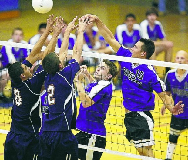 Ironwood Ridge sweeps despite looking a day ahead