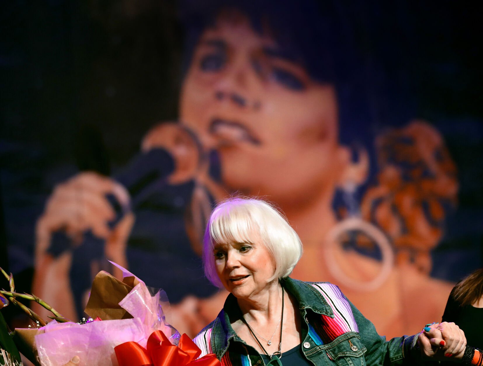 Music Hall named for Ronstadt