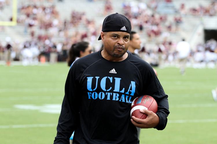 NCAA Football 2016: UCLA vs Texas A&M SEPT 3 2016