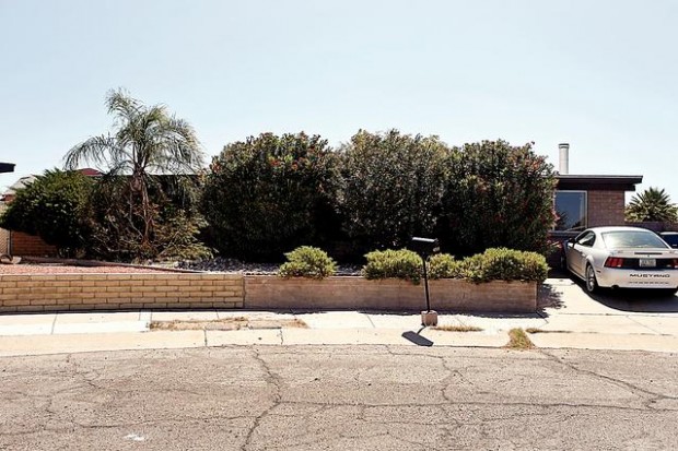 Foreclosure bargains aren't a snap  