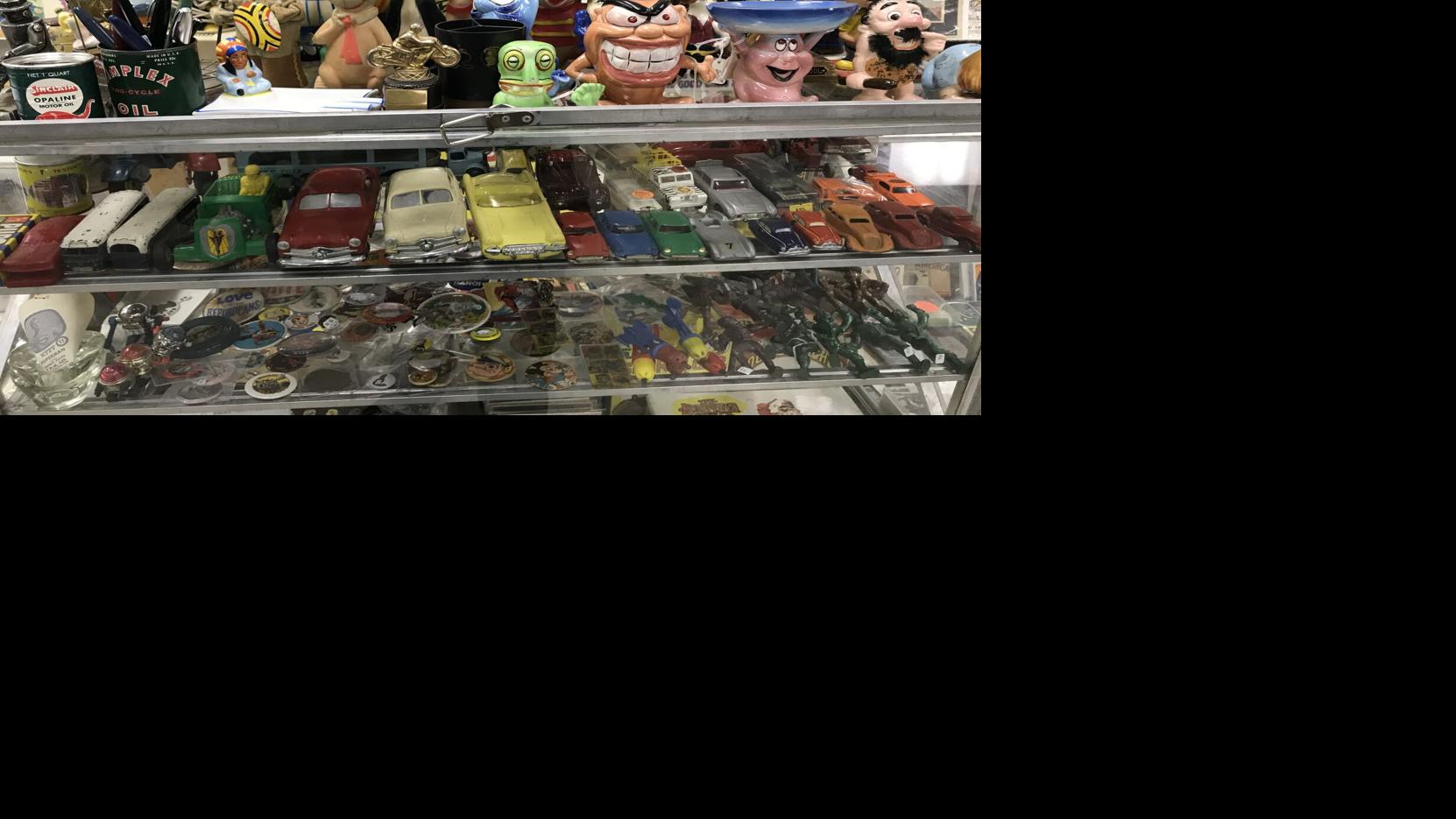 Shop all kinds of toys and collectibles at the Tucson Toy Show this