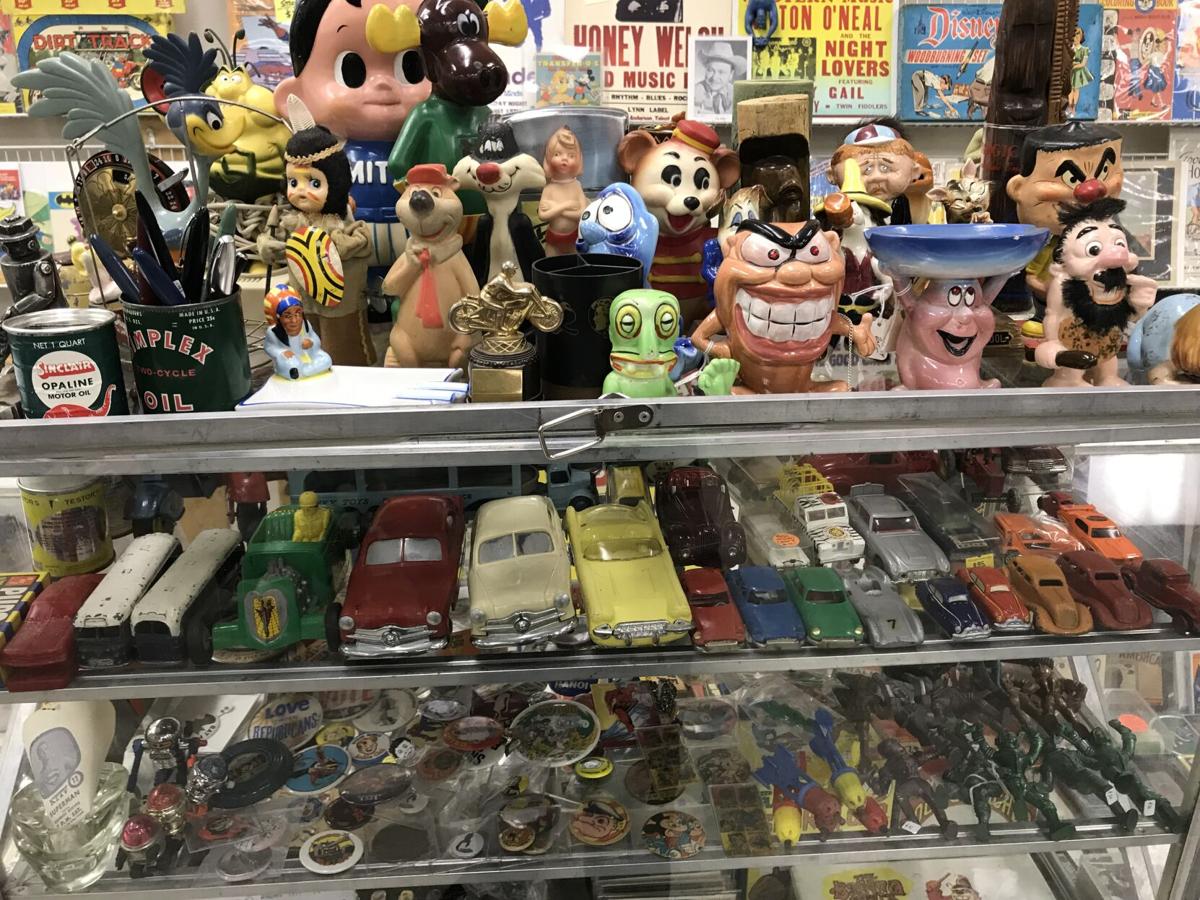 Cool Collectibles At The Tucson Toy Show