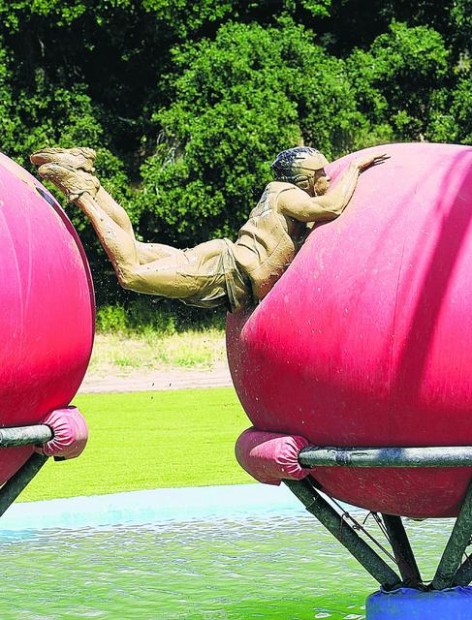 ABC's 'Wipeout' proves slapstick still works  