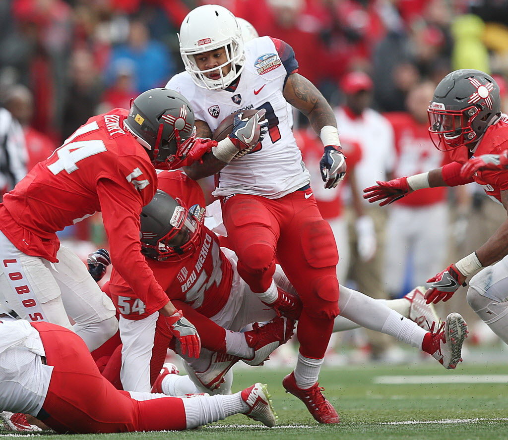 Arizona Wildcats vs. New Mexico Lobos in the New Mexico Bowl