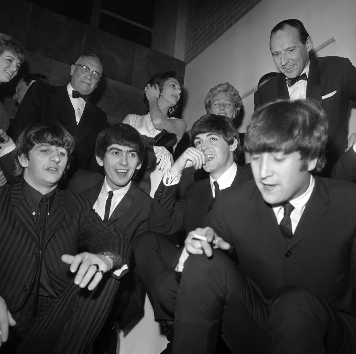 The Beatles travel the United States in 1964