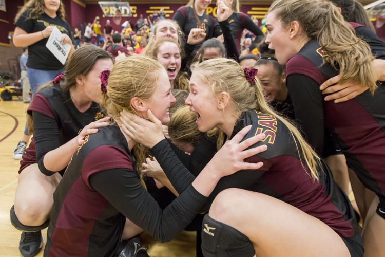 Salpointe volleyball