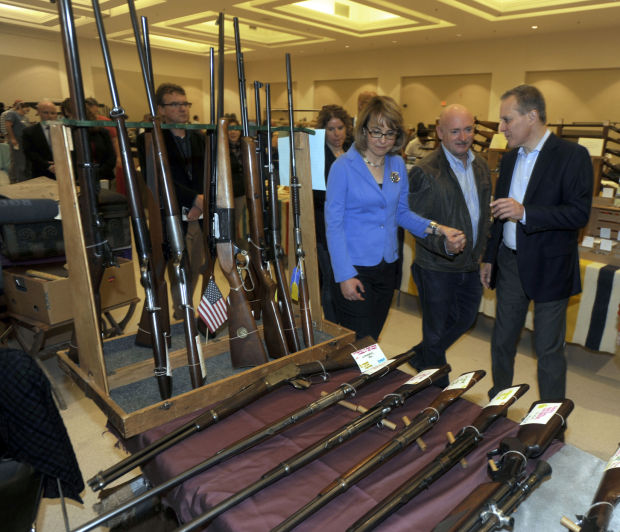 Photos Gabby Giffords attends NY gun show Local news
