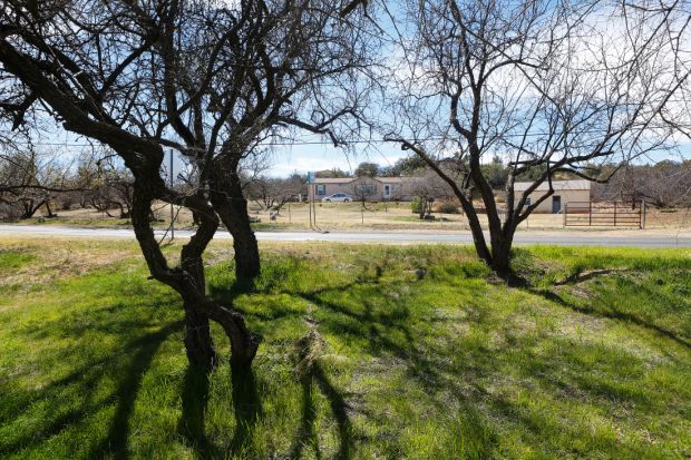 Fire danger in Oracle has officials pushing for better protection for homes