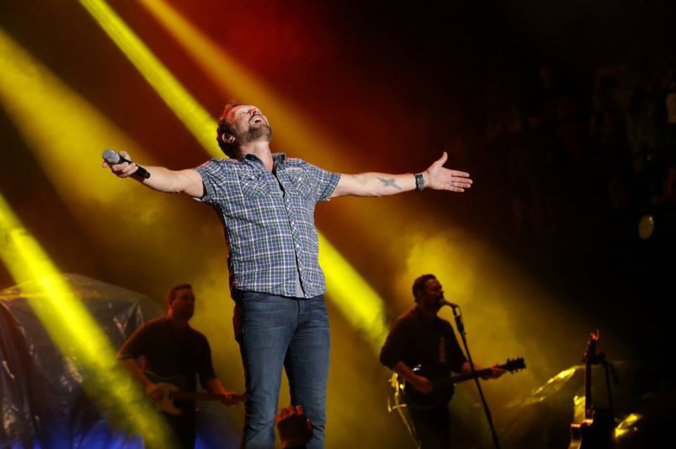 Craig brings 'Stories' tour to Tucson