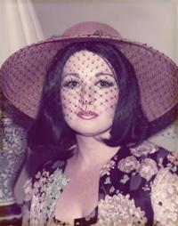 Writer waxes nostalgic for class, style of past    