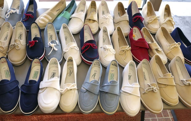 Tucson's Dee's Shoes closing after 60 years