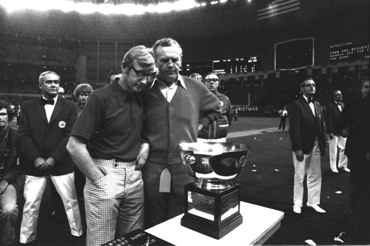 Obit Yeoman Football