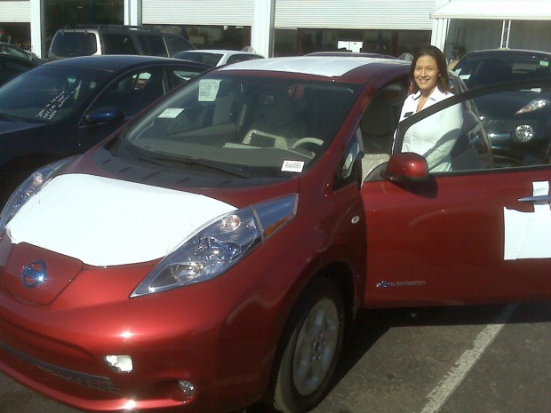 All-electric Leaf blows into Tucson   