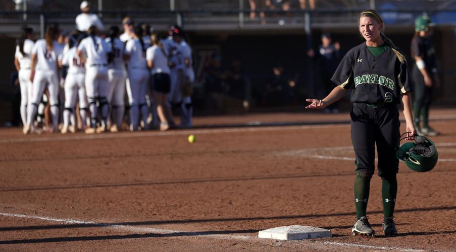Best Arizona softball photos