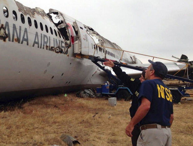 Before crash, Asiana pilots relied on auto-speed control    