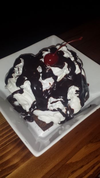 crave: brownie sundae