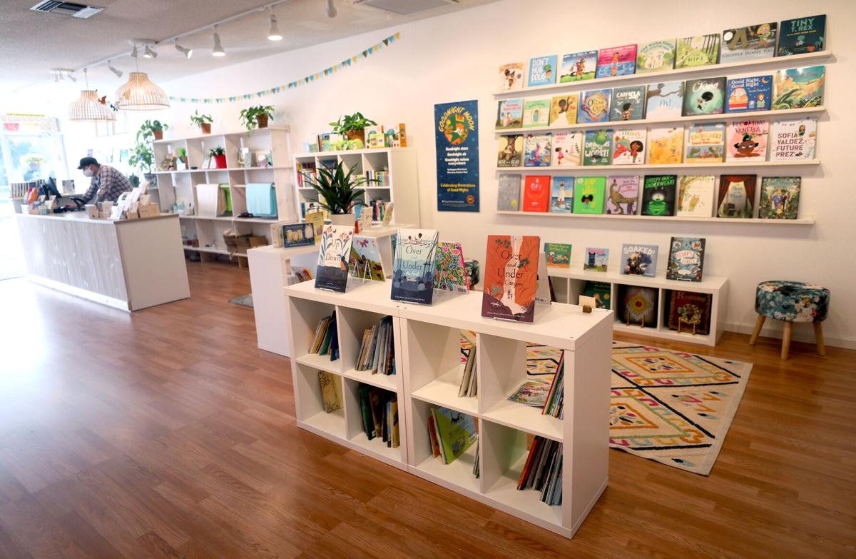The Littlest Bookshop, Tucson, 2021 (le)