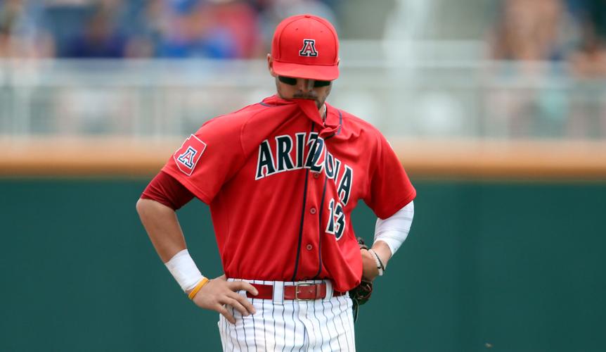 Arizona vs. Coastal Carolina in College World Series