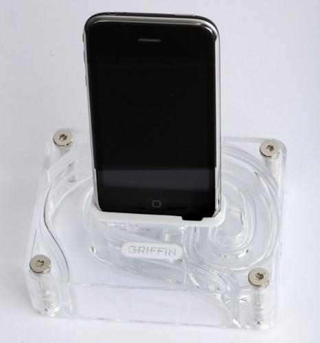 Accessories to jazz up mobile phones  