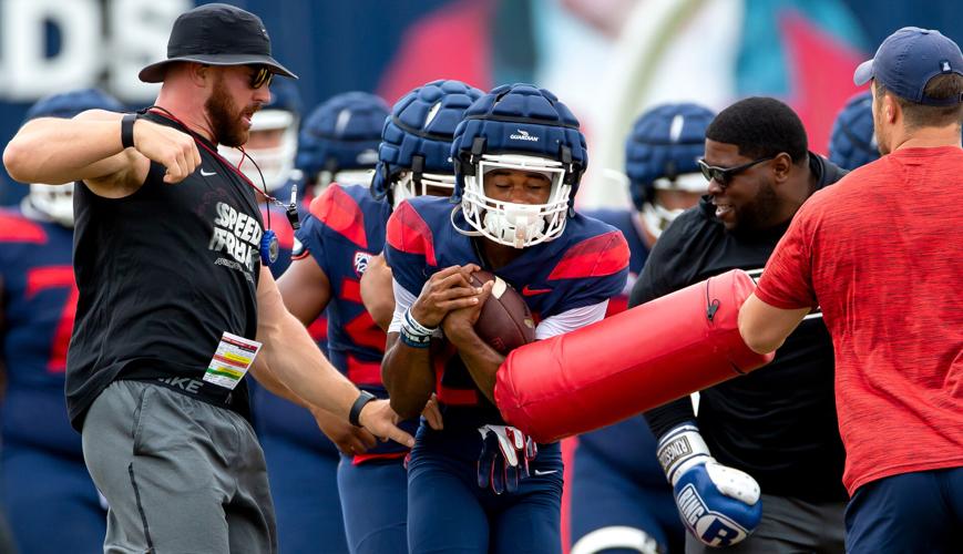 091022-tuc-spt-uafb-p1