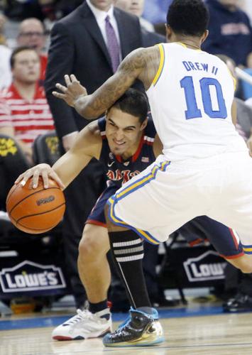 Arizona basketball: Nick Johnson finds rhythm after rough month    