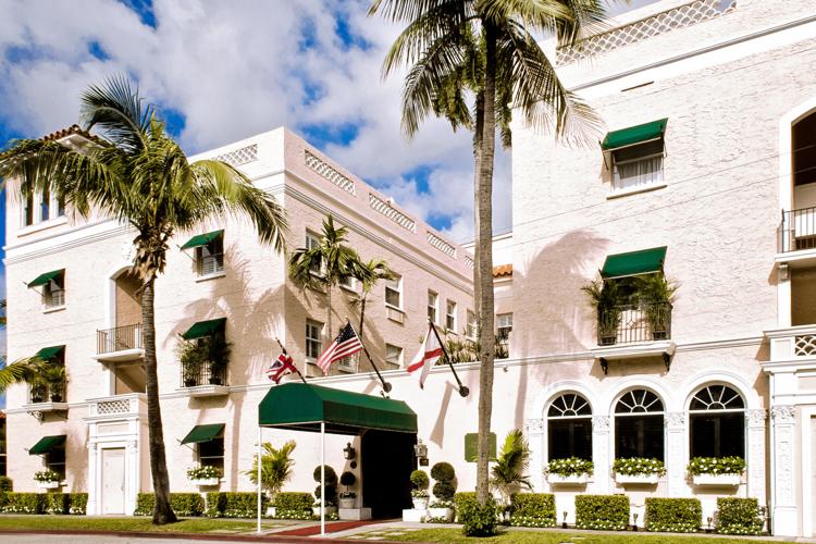 The Chesterfield Hotel is just steps away from Palm Beach's fashionable Worth Avenue and its shops.