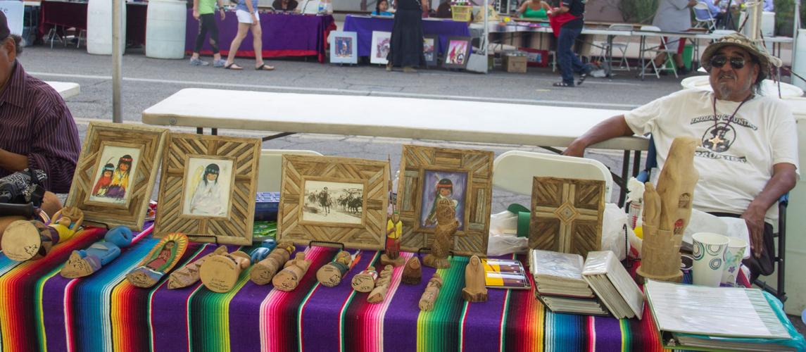 Sociales / Tucson Meet Yourself