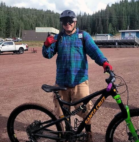 Man arrested in fatal stabbing of Tucson bicyclist