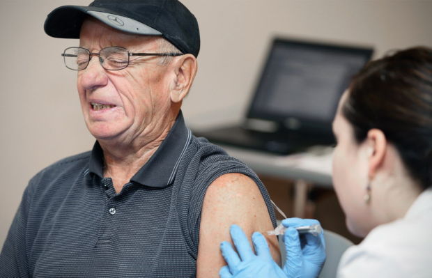 Study: High-dose flu shot better protects seniors