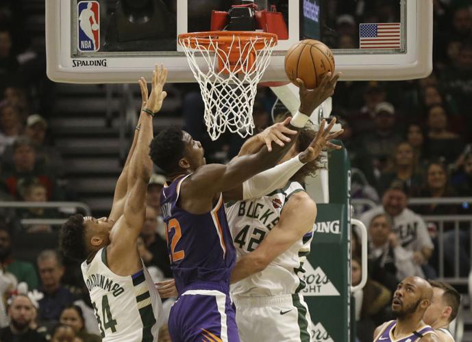 Suns Bucks Basketball