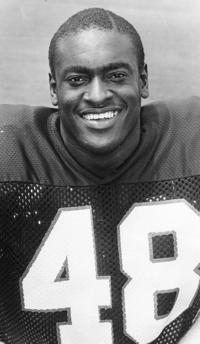 Ex-Cat Evans returns to Tucson for football game