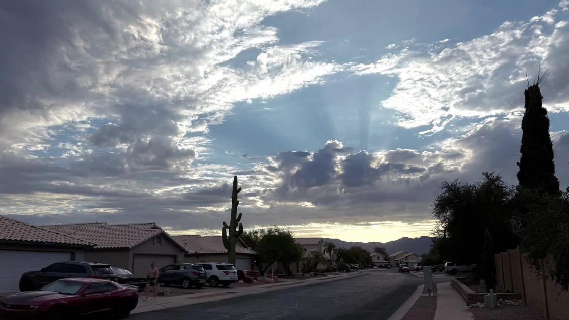 Lightning lights up dark Tucson skies