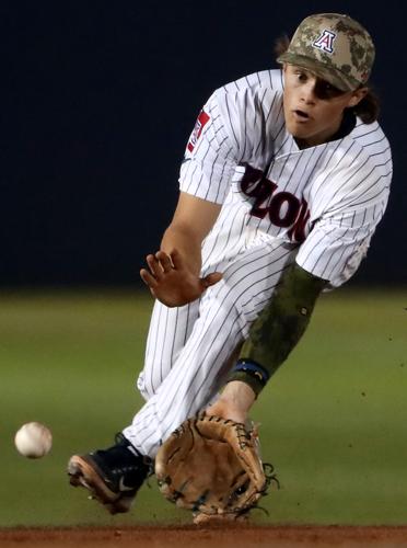 052222-tuc-spt-uasoftball-p2