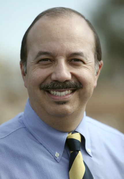 Neto's Tucson: McDonald's owner Canchola following father's philosophy    