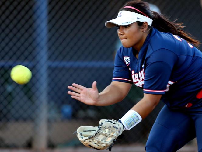 052817-spt-ua softball-p8A.JPG