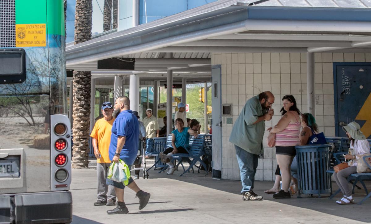 Smoking ban at Sun Tran transit centers