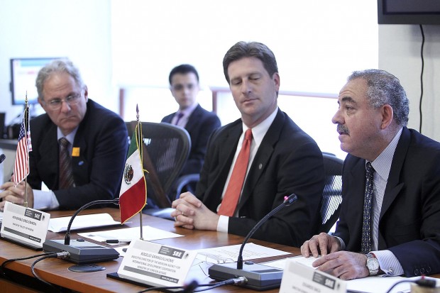 Booming economy overshadowed by Mexico's violence    