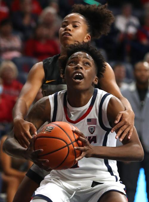 111022-tuc-spt-uawomenshoopsscouting-p1