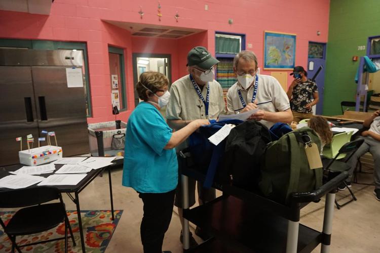Asylum seekers dropped off in towns that have few resources get help from nonprofits