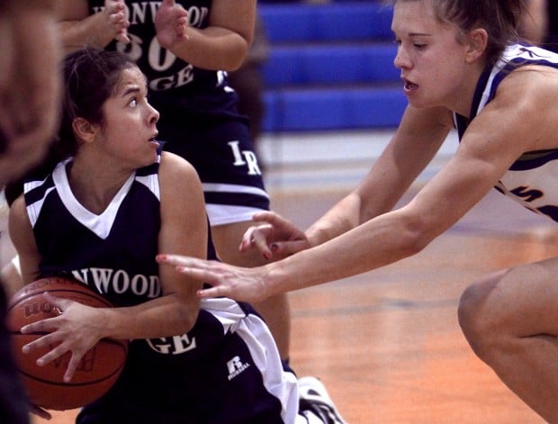 Pusch Ridge girls vs. Ironwood Ridge