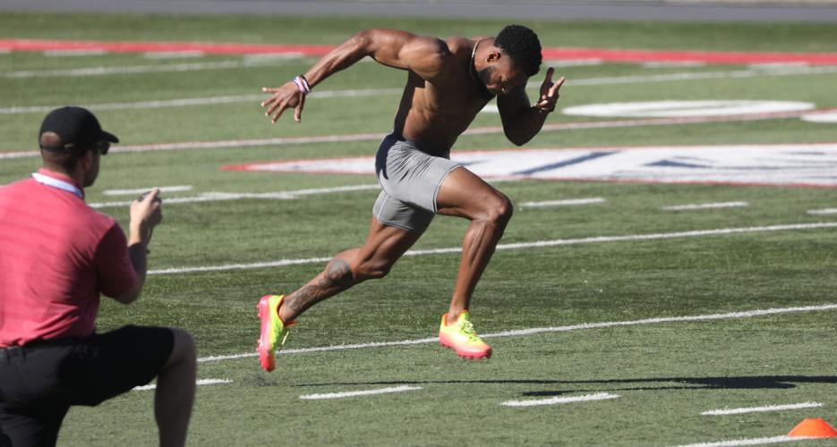 042922-tuc-spt-uafb-p1