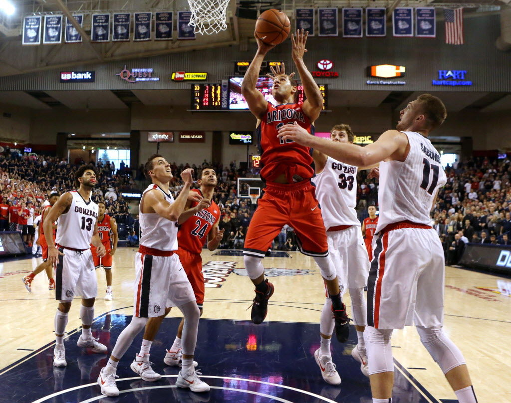 No. 19 Arizona Wildcats vs. No 13 Gonzaga Bulldogs college basketball