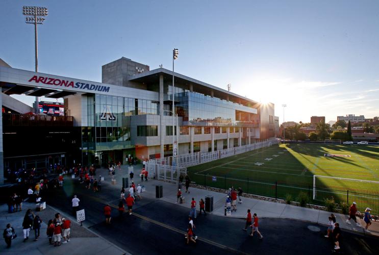 Arizona Wildcats vs. UCLA college football