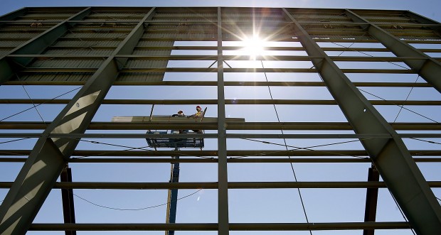 Monumental dismantling